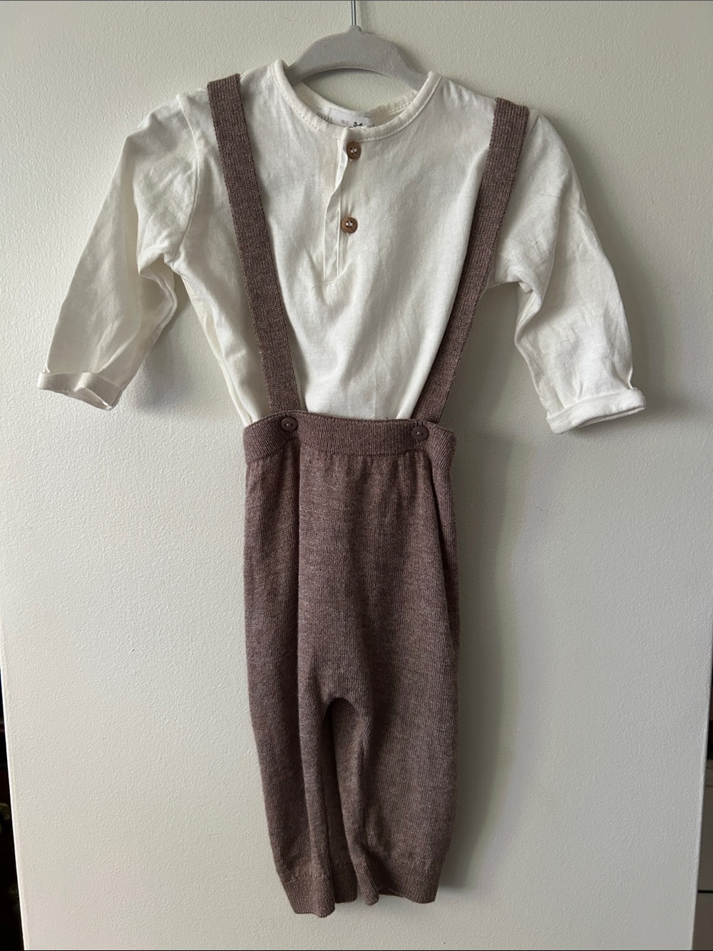 Zara Knit Suspender Pants in Brown with White Top 3-6 months